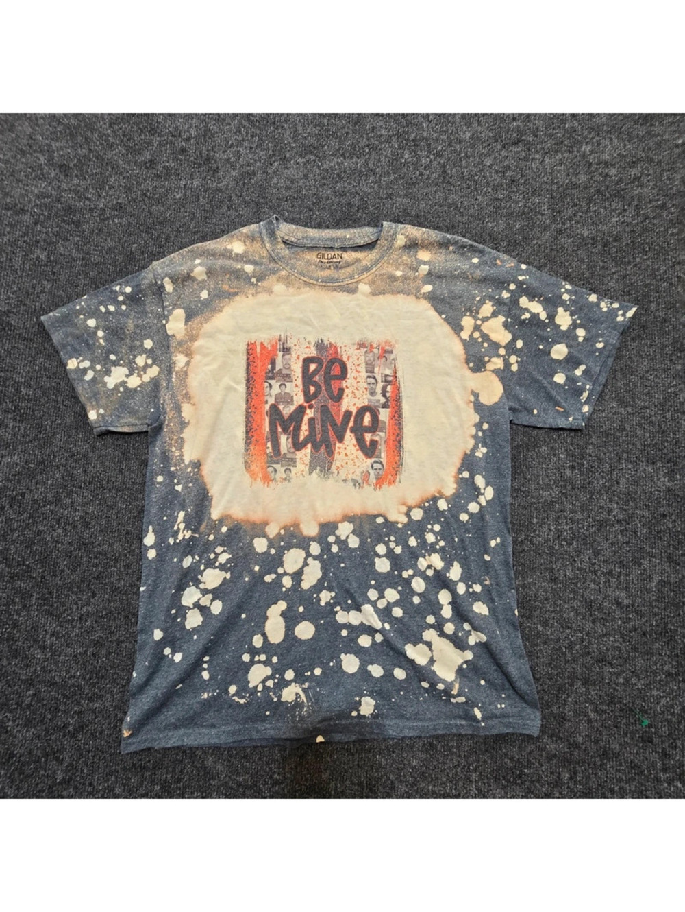 Gildan True Crime Be Mine Mugshot Bleached Graphic T Shirt Large Dark Humor Tee